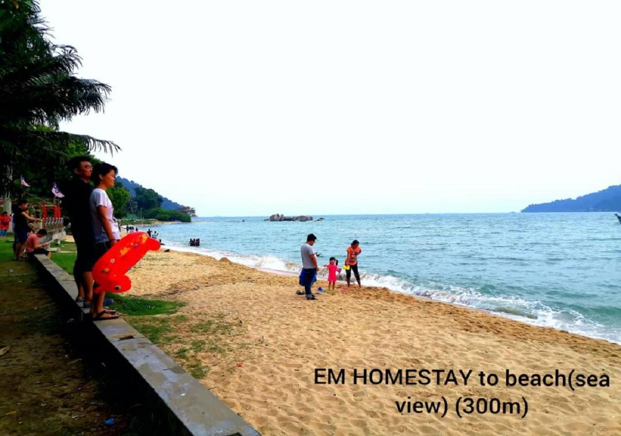 Em Homestay Pekan Pangkor Dış mekan fotoğraf