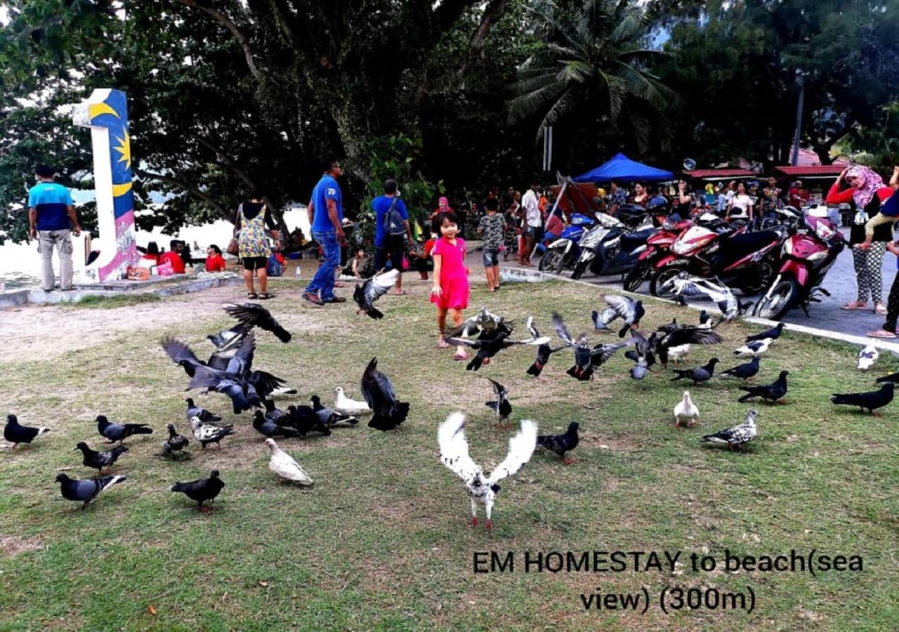 Em Homestay Pekan Pangkor Dış mekan fotoğraf