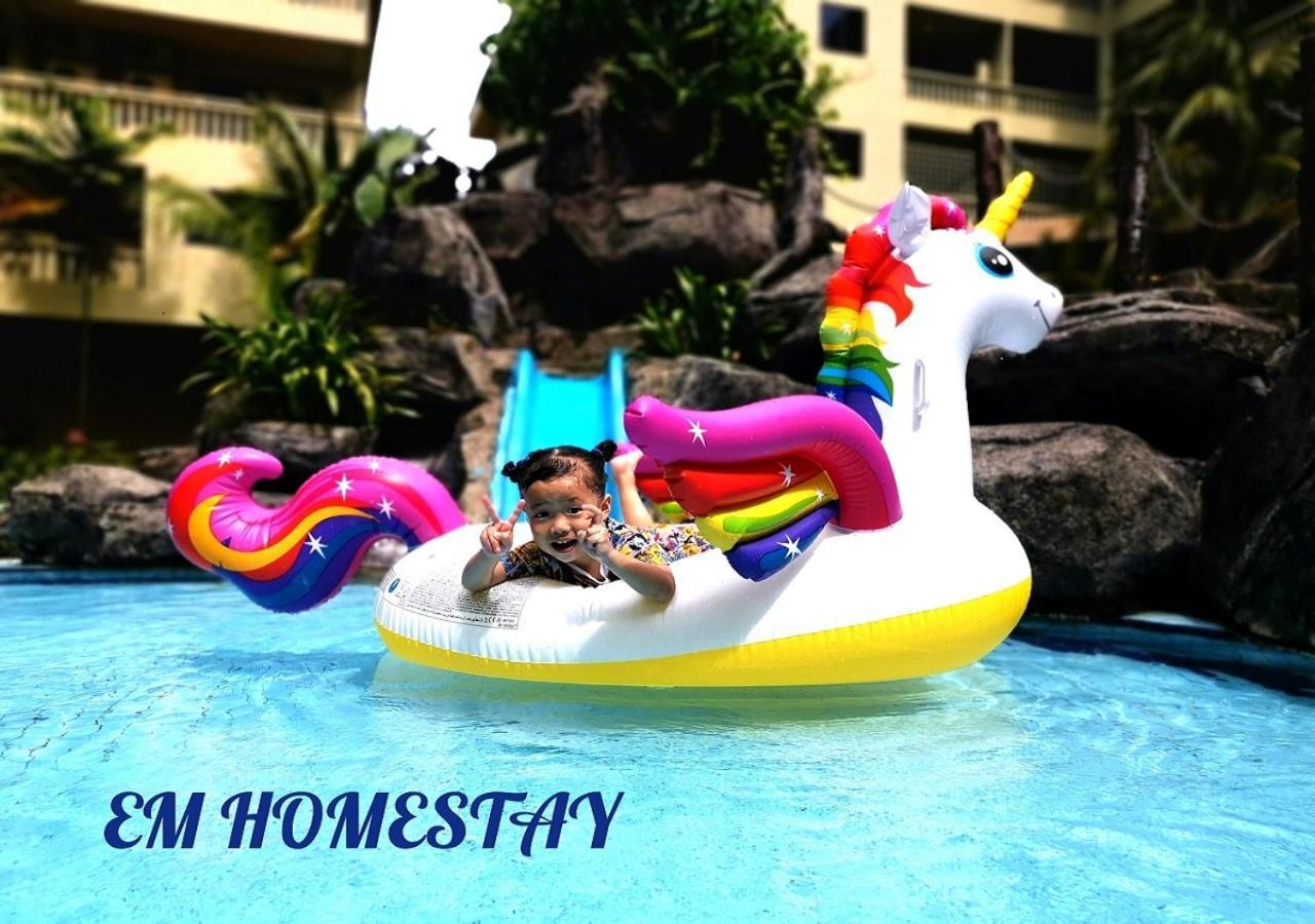 Em Homestay Pekan Pangkor Dış mekan fotoğraf